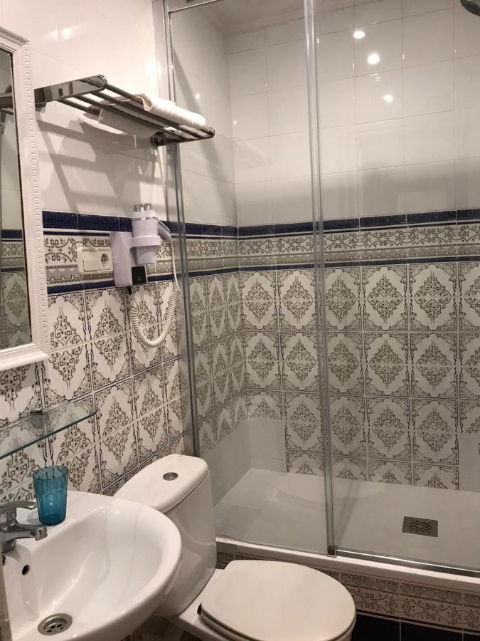 Casa Consell Bailen, Casa de hóspedes *